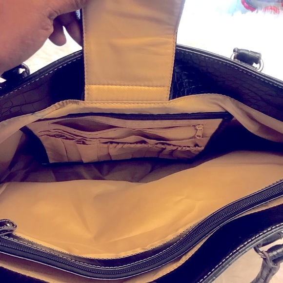 Large black croc print tote - Picture 2 of 5